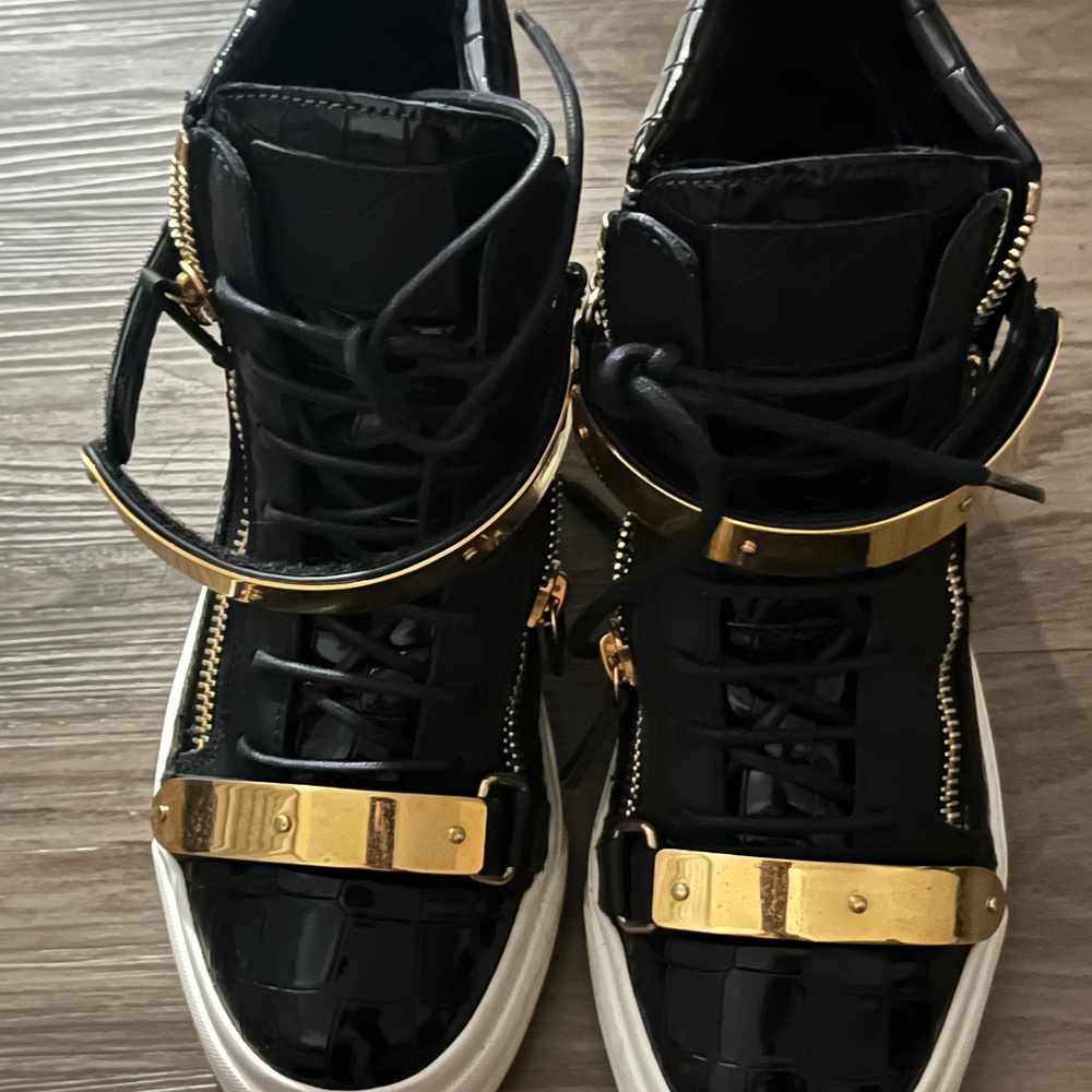 Giuseppe sneakers
